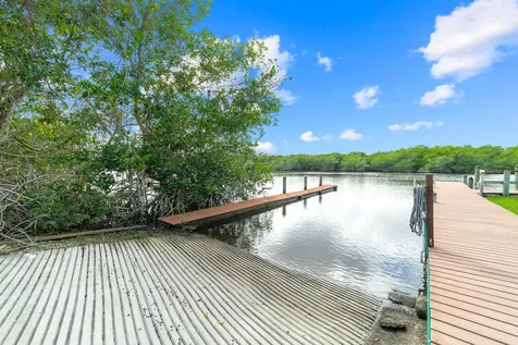 841 Sw South River Drive Stuart FL 34997
