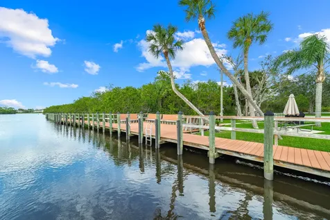 841 Sw South River Drive Stuart FL 34997