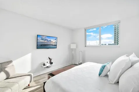 19380 Collins Avenue Sunny Isles Beach FL 33160