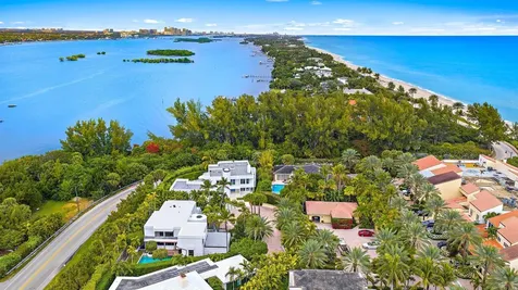 19 Sloans Curve Drive Palm Beach FL 33480