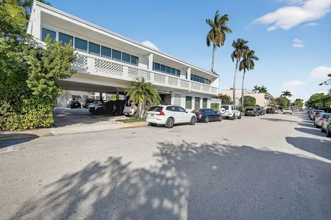 249 Peruvian Avenue Palm Beach FL 33480