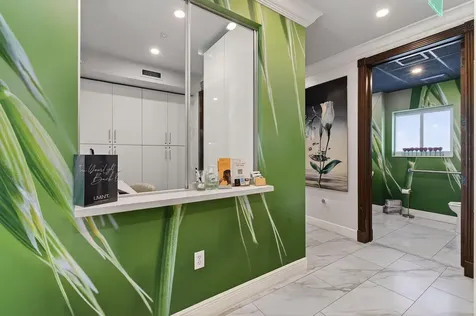 249 Peruvian Avenue Palm Beach FL 33480