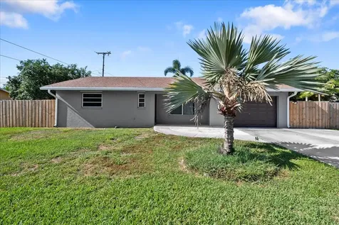 9110 Banquet Way Lake Worth FL 33467