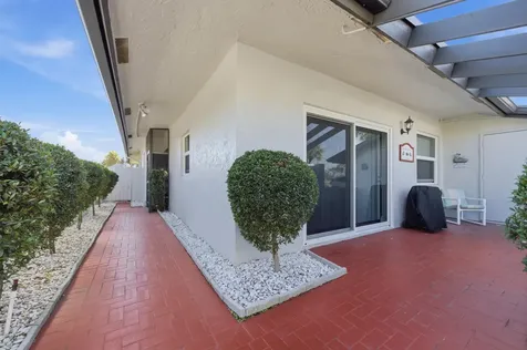 13600 Coconut Palm Court Delray Beach FL 33484