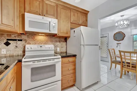 339 Preston I Boca Raton FL 33434