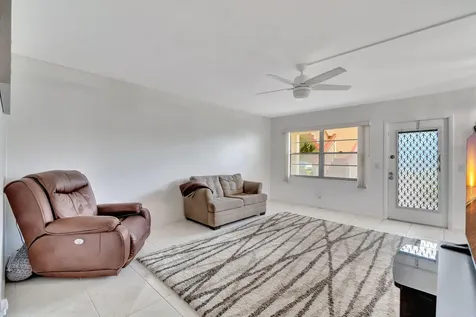 339 Preston I Boca Raton FL 33434