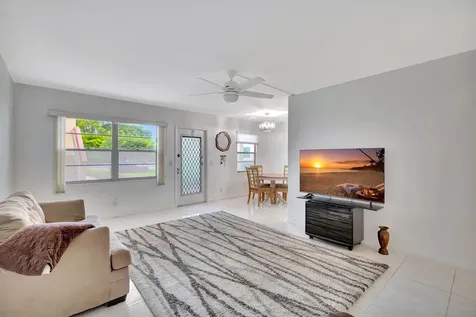 339 Preston I Boca Raton FL 33434