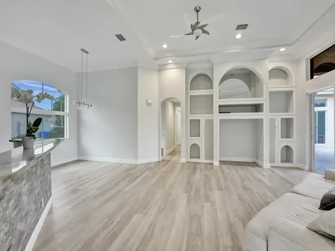 2933 E Fontana Court Royal Palm Beach FL 33411