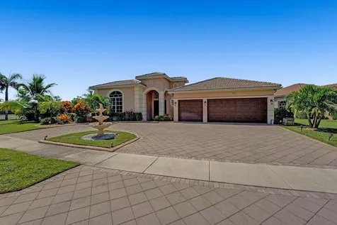 2933 E Fontana Court Royal Palm Beach FL 33411