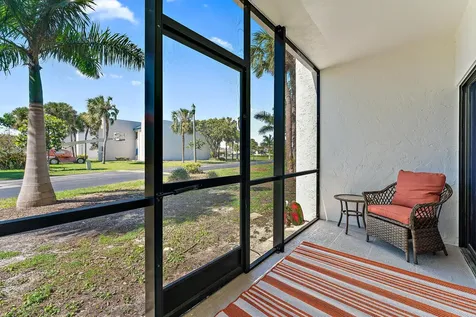 1605 S Us Highway 1 Jupiter FL 33477