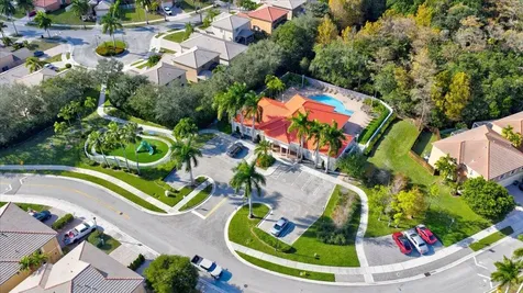3544 Lakewood Place Coconut Creek FL 33073