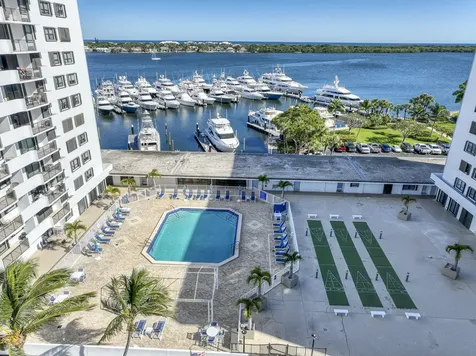 1208 Marine Way North Palm Beach FL 33408