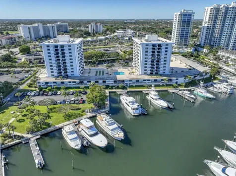 1208 Marine Way North Palm Beach FL 33408