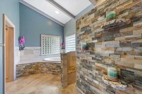 2204 5th Court Vero Beach FL 32962