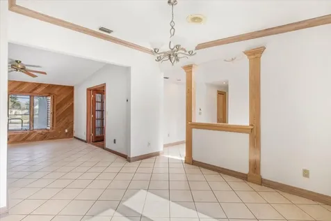 2204 5th Court Vero Beach FL 32962
