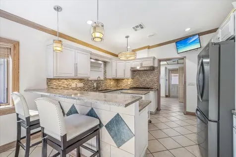 2204 5th Court Vero Beach FL 32962