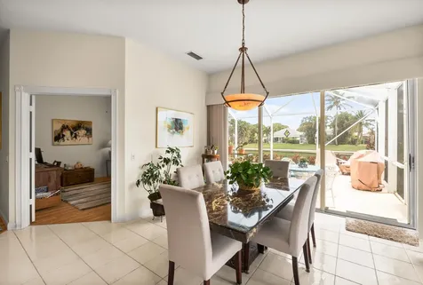 2013 Bedford Drive Palm Beach Gardens FL 33403
