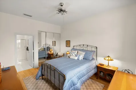 2013 Bedford Drive Palm Beach Gardens FL 33403