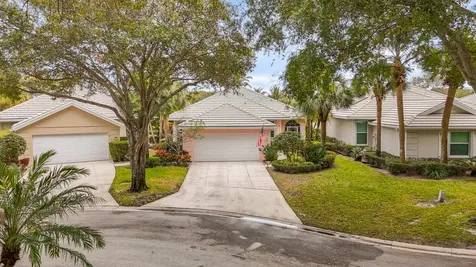 2013 Bedford Drive Palm Beach Gardens FL 33403