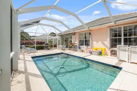 2013 Bedford Drive Palm Beach Gardens FL 33403