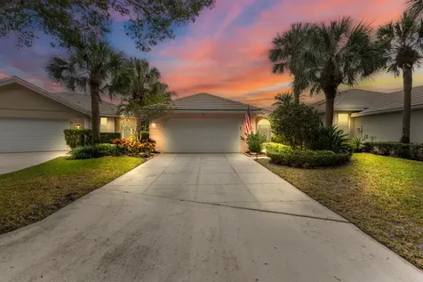 2013 Bedford Drive Palm Beach Gardens FL 33403