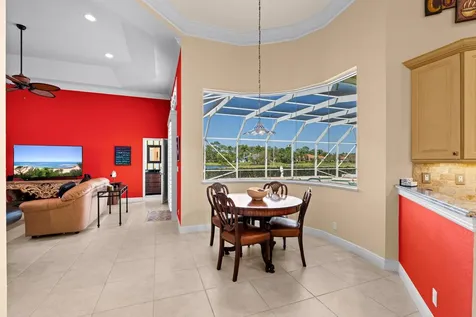8668 Marlamoor Lane Palm Beach Gardens FL 33412