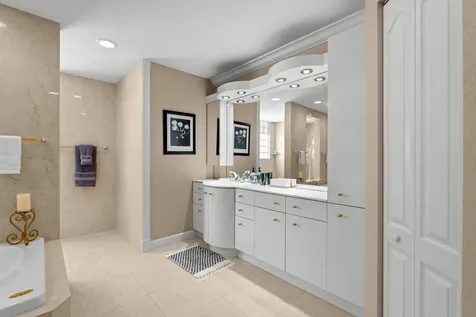 8668 Marlamoor Lane Palm Beach Gardens FL 33412