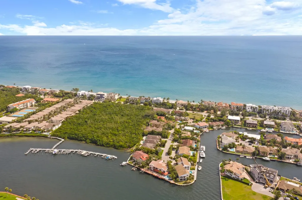 4102 S Ocean Boulevard Highland Beach FL 33487