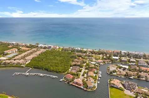 4102 S Ocean Boulevard Highland Beach FL 33487