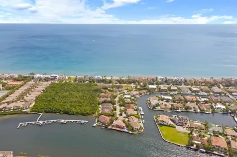 4102 S Ocean Boulevard Highland Beach FL 33487