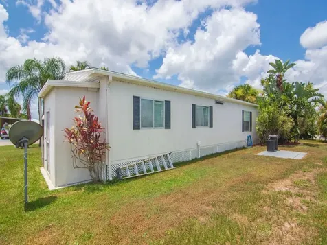 1 Castilla Lane Port Saint Lucie FL 34952
