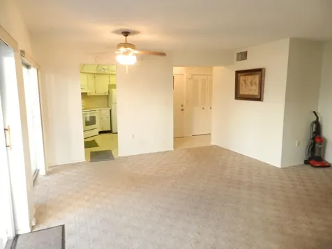 4 Greenway Village N Royal Palm Beach FL 33411