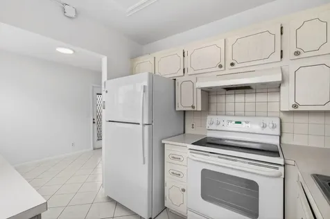360 Fanshaw I Boca Raton FL 33434