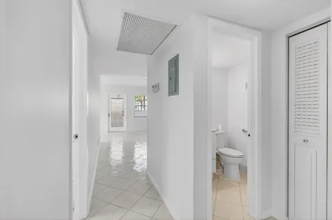 360 Fanshaw I Boca Raton FL 33434