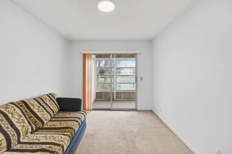360 Fanshaw I Boca Raton FL 33434
