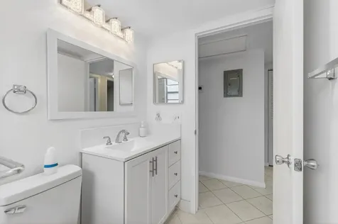 360 Fanshaw I Boca Raton FL 33434