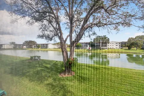 360 Fanshaw I Boca Raton FL 33434