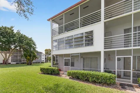 360 Fanshaw I Boca Raton FL 33434