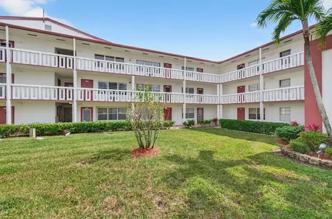 360 Fanshaw I Boca Raton FL 33434