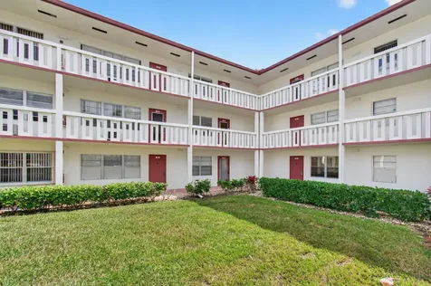 360 Fanshaw I Boca Raton FL 33434