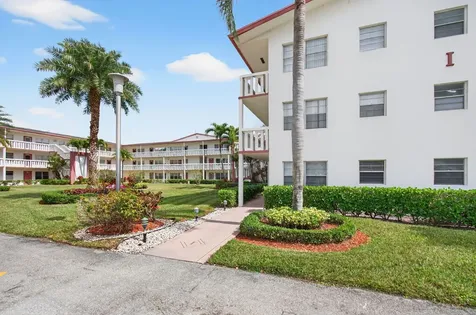 360 Fanshaw I Boca Raton FL 33434