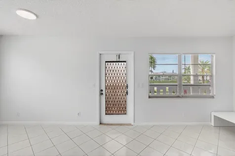 360 Fanshaw I Boca Raton FL 33434