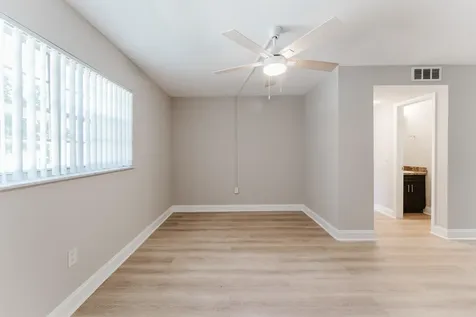 650 Sw 2nd Avenue Boca Raton FL 33432