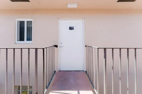 650 Sw 2nd Avenue Boca Raton FL 33432