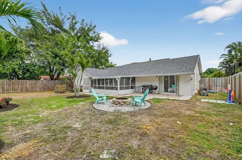 8186 Chatuga Court Lake Worth FL 33467