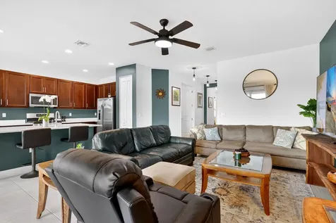 11800 Sw Siverlake Falls Drive Port Saint Lucie FL 34987