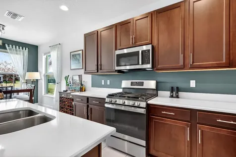 11800 Sw Siverlake Falls Drive Port Saint Lucie FL 34987