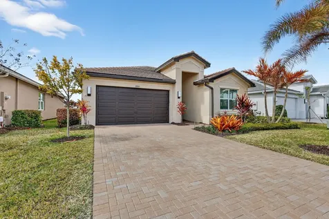11800 Sw Siverlake Falls Drive Port Saint Lucie FL 34987