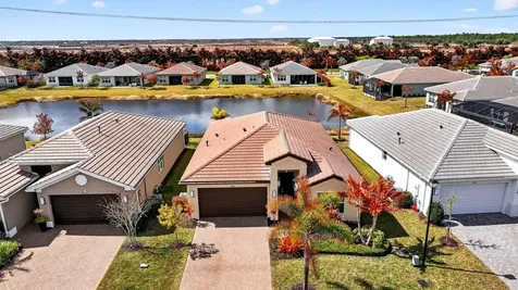 11800 Sw Siverlake Falls Drive Port Saint Lucie FL 34987