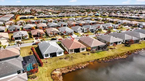 11800 Sw Siverlake Falls Drive Port Saint Lucie FL 34987